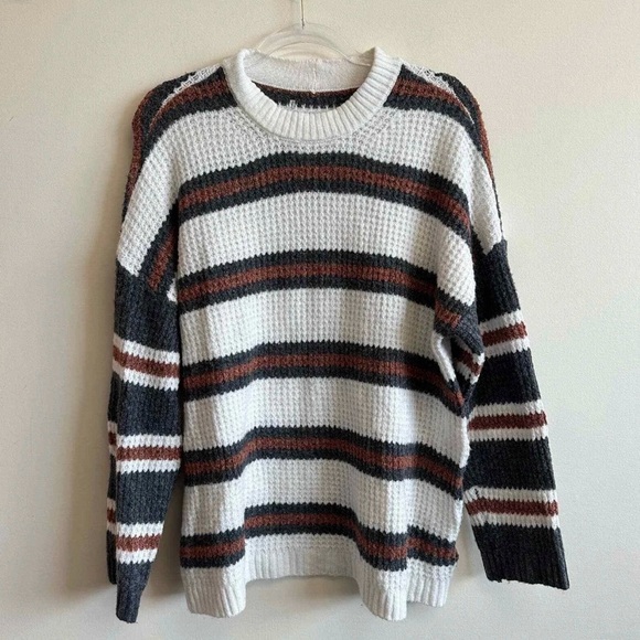 🦋 $10 American Eagle Striped Waffle Knit Sweater - Picture 6 of 7